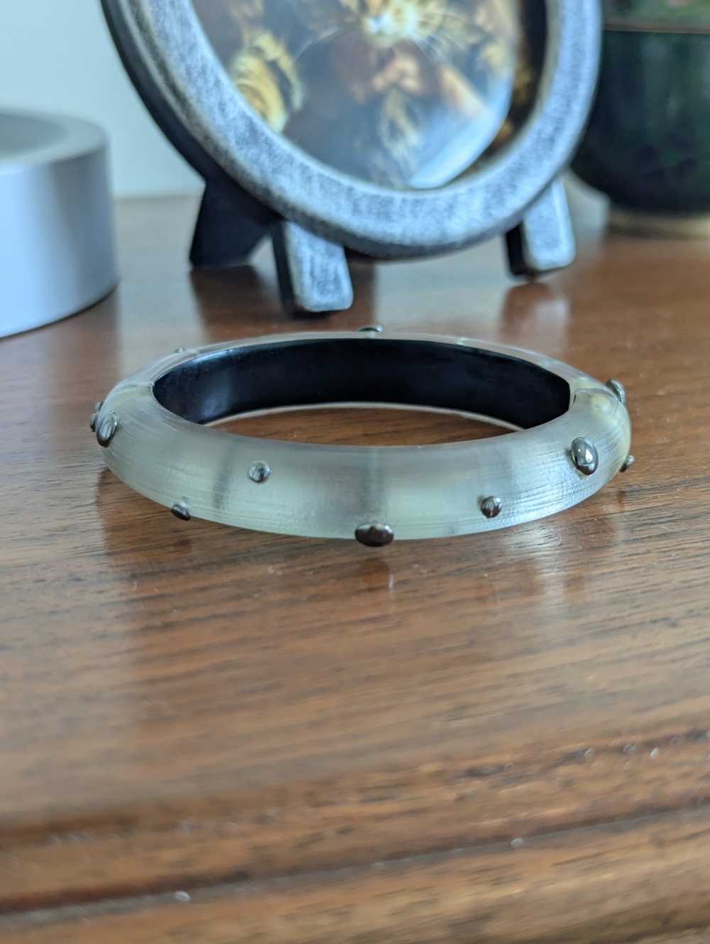 Alexis Bittar Taupe Lucite Magnetic Bangle Bracelet .5” Neutral Statement